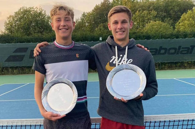 Dvejetų turnyre iškovojo pirmąją vietą