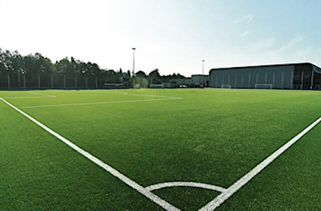 Futbolo kamuoliai išriedės į naują aikštę Kretingoje