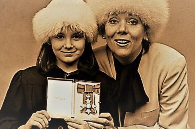 Mirė serialuose „Keršytojai“ ir „Sostų karai“ suvaidinusi aktorė Diana Rigg