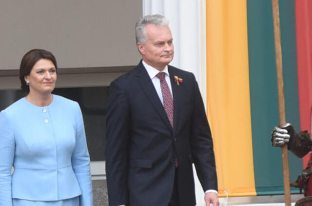 Nausėdoms atliekami koronaviruso testai
