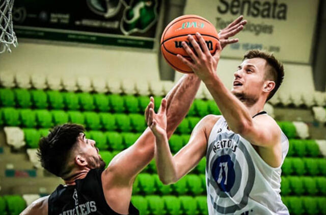 "Neptūno" finalo varžovas - Minsko "Cmoki"