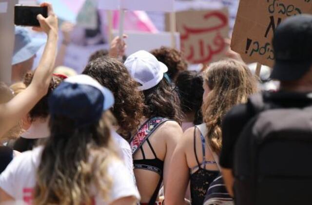 Portlando meras uždraudė per protestus naudoti ašarines dujas