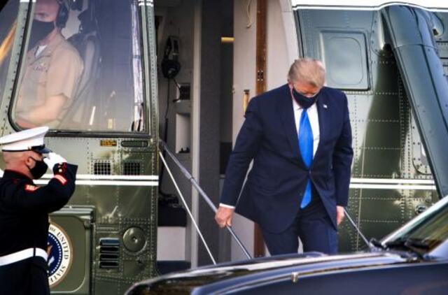 Donaldas Trumpas paguldytas į ligoninę