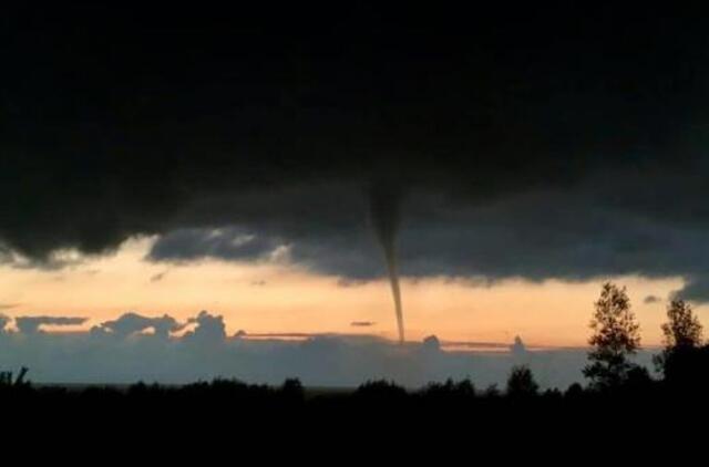 Gyventojus pribloškė virš Baltijos jūros susiformavęs viesulas