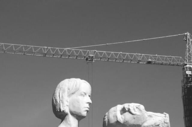 KKKC Parodų rūmuose – „Ledkalnis / Iceberg“