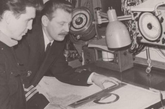 Klaipėdos akvarelės: namai ir žmonės (647)