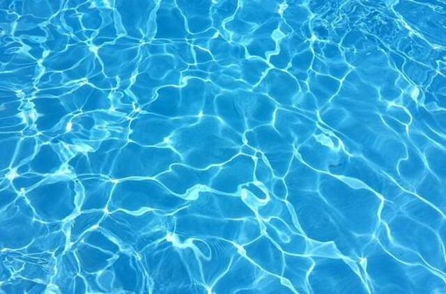 Kviečia nemokamiems užsiemimams baseine