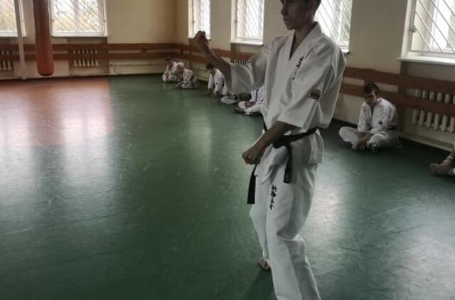 Shodaniečiai iškovojo 2 bronzos medalius online Europos kata varžybose