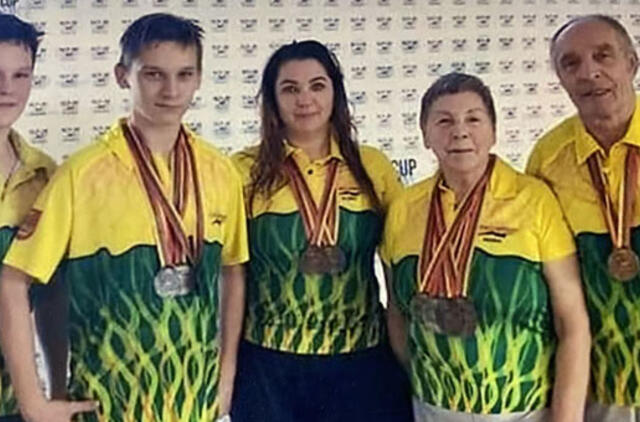 Sportiškajai Nikitinų šeimynėlei - 17 medalių