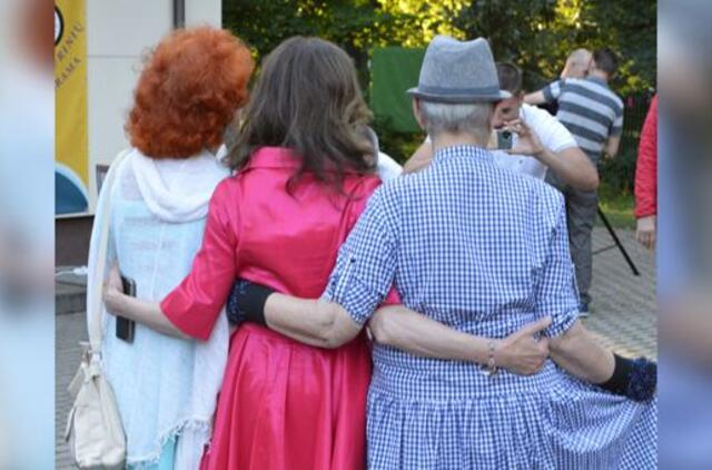 Gyvenimas pro langą: "tirpstantis" molio kalnas