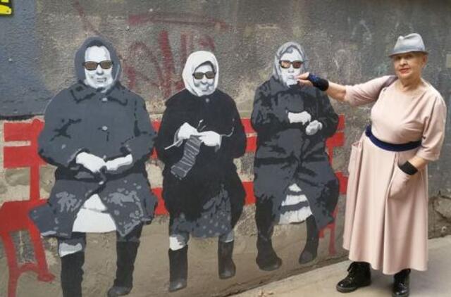 Gyvenimas pro langą: vartymasis besvorėje erdvėje