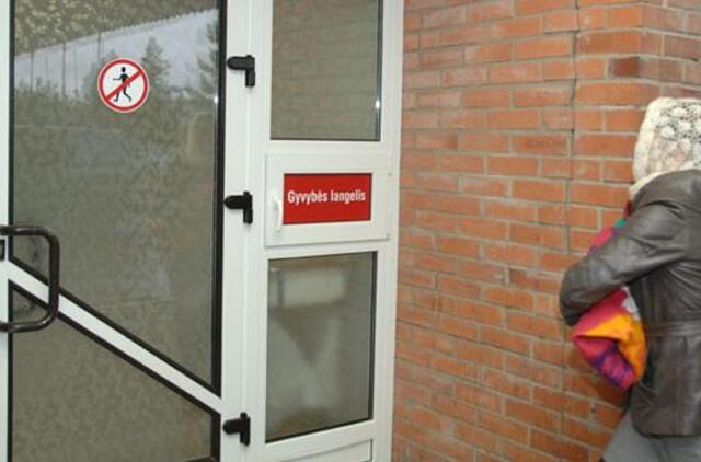 Gyvybės langelyje paliktas berniukas