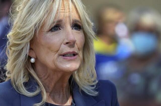 Išrinktojo prezidento žmona Jill Biden: „Velniškai kieta ir ištikima