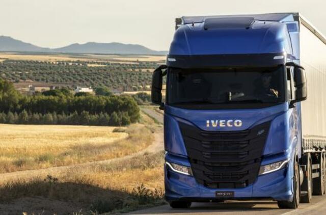 „Iveco“ vilkikui – „Tvaraus metų sunkvežimio 2021“ apdovanojimas
