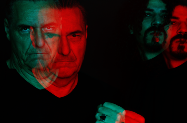 „KAnDIs“ naujam gyvenimui prikelia dainą „Kažkas atsitiko“