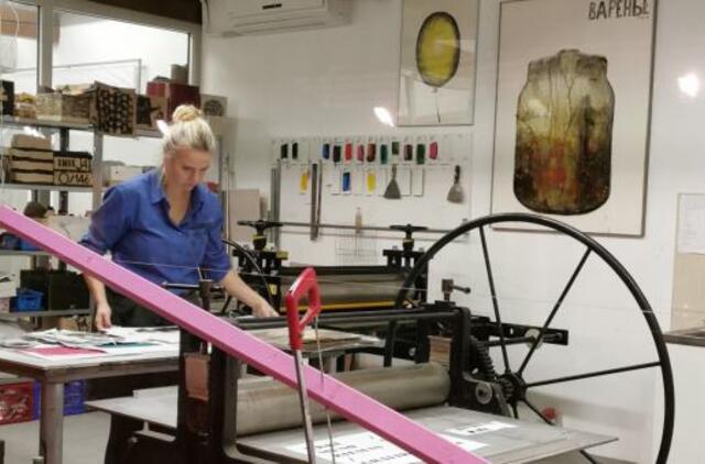 KKKC Meno kiemo dirbtuvėse – edukacija, prisitaikiusi prie realybės