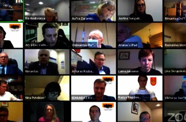 Šiuo metu vyksta Klaipėdos miesto tarybos posėdis