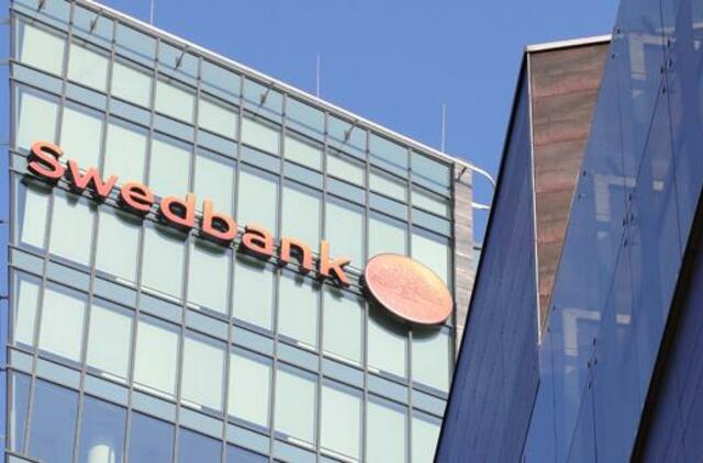 „Swedbank“: bekontakčių atsiskaitymų dalis rugsėjį išaugo 40 proc.