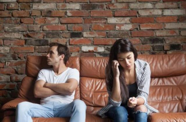 8 klaidingos nuostatos, dėl kurių liekate nelaiminguose santykiuose