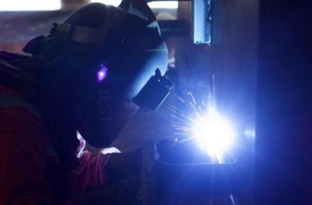 Kodėl IT specialistai iš Rytų traukia į Latviją, o darbininkai – į Lietuvą