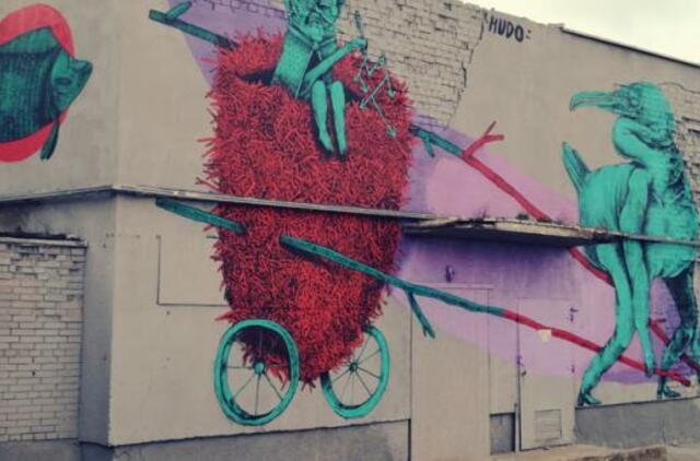 Menų zona keliasi į Nidą