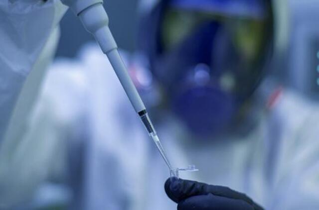 Mokslininkai nustatė genų, lemiančių didesnę tikimybę susirgti sunkios formos COVID-19