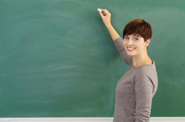 Seimas nepritarė siūlymui iš viso atsisakyti kadencijų mokyklų direktoriams