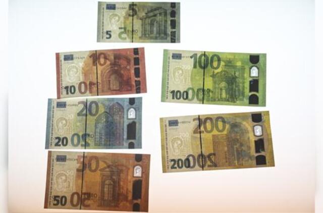 2020 m. konfiskuota mažiausiai padirbtų eurų banknotų istorijoje