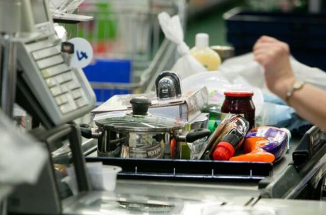 Greitai stipriai pasikeis pirkimo įpročiai, viena naujovių – parduotuvėse gali būti filmuojami veidai