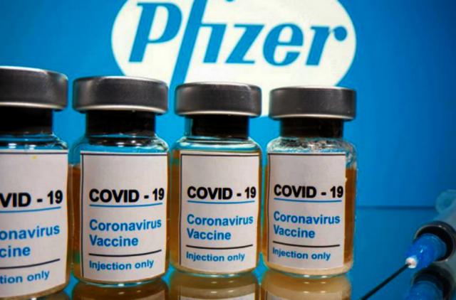 Gydymo įstaigos galės naudoti šeštą „BioNTech“ ir „Pfizer“ vakcinos dozę