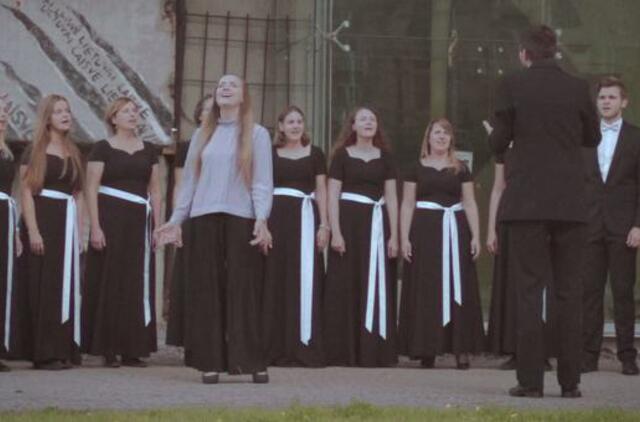 „Nėra jokios specialios institucijos, kuri viską nagrinėtų, klasifikuotų ir išryškintų klausimus, į kuriuos dar neatsakyta