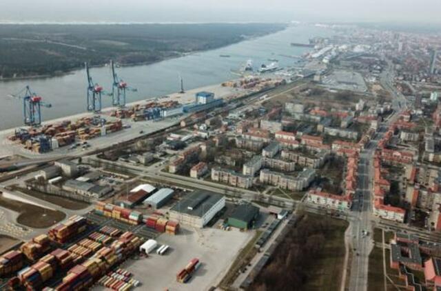 Pandemijos įtaka: uostuose mažėja tam tikrų krovinių