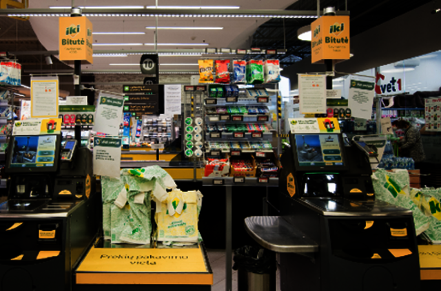 Plastikinių maišelių pardavimas „Iki“ tinklo parduotuvėse pernai mažėjo trečdaliu