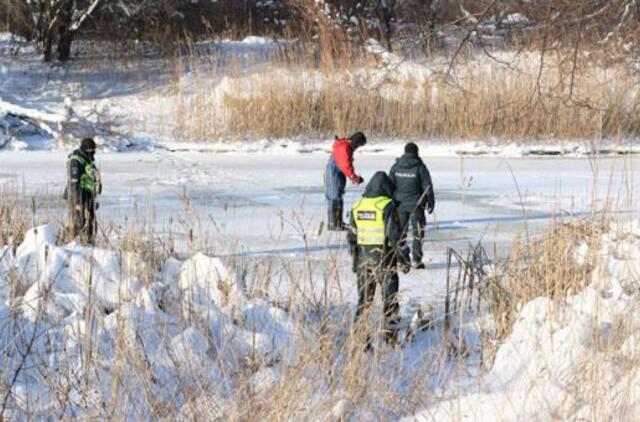 Poledinės žūklės entuziastams - policijos dėmesys