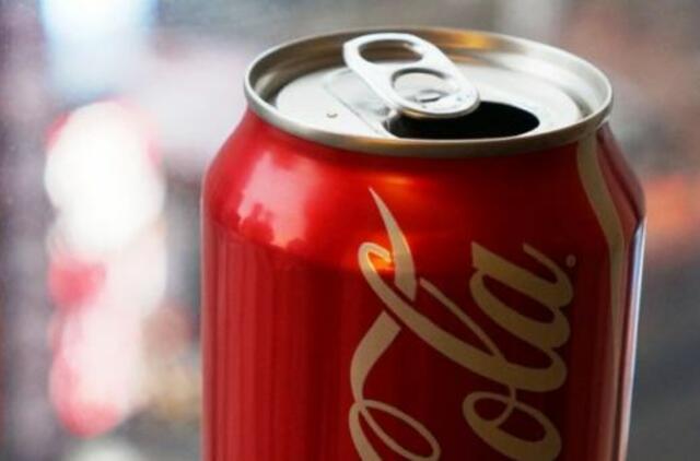 „Coca-Colą“ purto „tolerancijos“ skandalas: darbuotojus moko būti „mažiau baltaisiais“