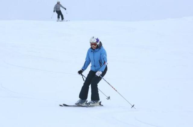 Esant tam tikroms sąlygoms leista veikti slidinėjimo centrams