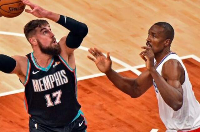 J. Valančiūnas prisidėjo prie „Clippers“ triuškinimo