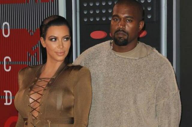 K. Kardashian su K. Westu bendrauja mažai ir jau turi skyrybų planą