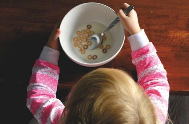 Karantino metu vaikų mityba prastėja: dietologė pataria, kaip ją praturtinti