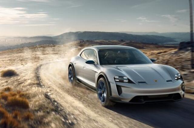 „Porsche Taycan Cross Turismo“ bandymų programa – universali kaip ir pats automobilis