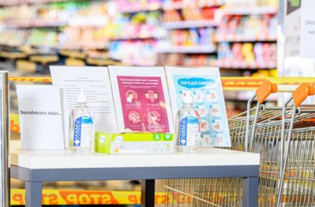 Ekspertai siūlo atverti dideles parduotuves su atskirais įėjimais