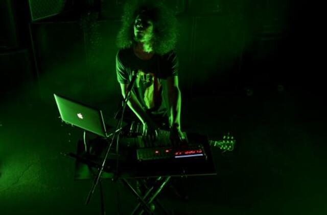 V. Diawaros projekto „Afrodelic“ muzika – elektronikos kūrėjų akiratyje