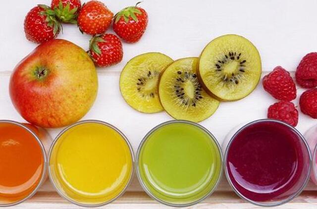 Vaisių ir daržovių glotnučiai: vitaminų atgaiva po žiemos pavargusiam žmogaus organizmui