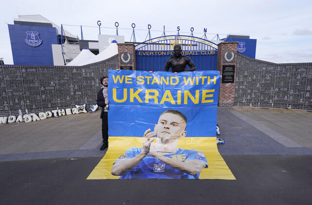 Ukraina