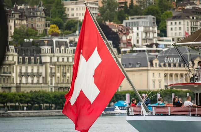Vyriausybė spręs dėl ambasados atkūrimo Šveicarijoje
