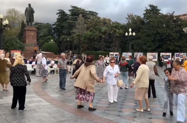 Zelenskio aplinka turi aiškų atsakymą, ką daryti su rusais Kryme