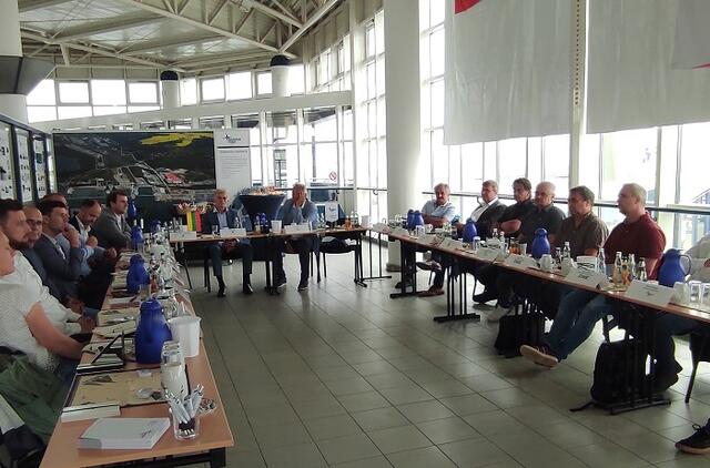 Mukrano uoste – pažintis su uosto infrastruktūra jūrinėms vėjo jėgainėms