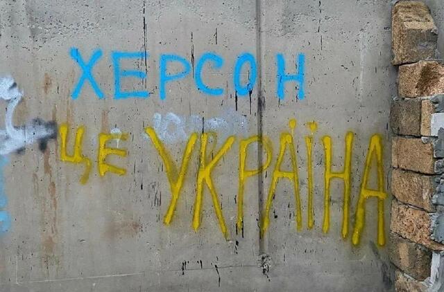 Chersono srityje rusų okupantai ir kolaborantai pridėjo į kelnes, laukdami ukrainiečių puolimo