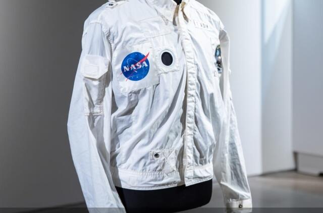JAV astronauto Buzzo Aldrino striukė, vilkėta per 1969 metų skrydį į Mėnulį  
