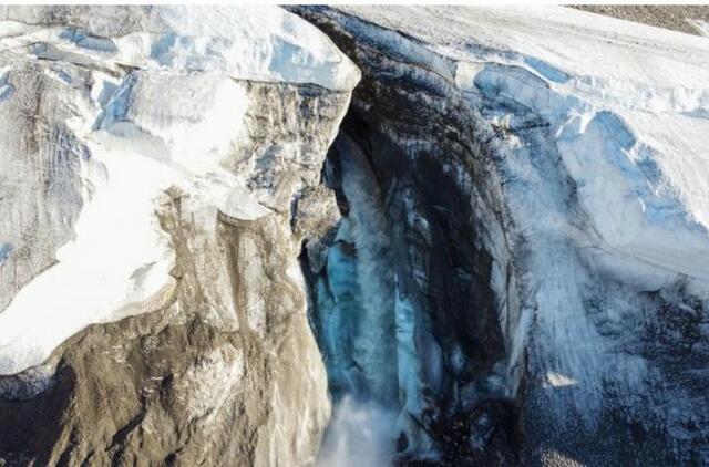  Grenlandijos ledo tirpimas